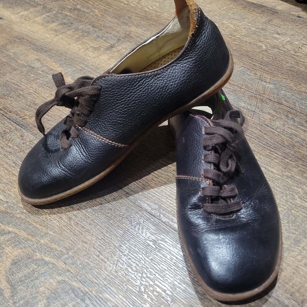 El Naturslista Derby Loafer